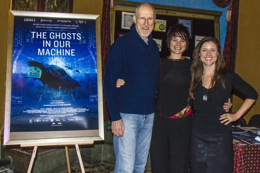 JamesCromwell_LizMarshall_Jo-AnneMcArthur-Dec2013